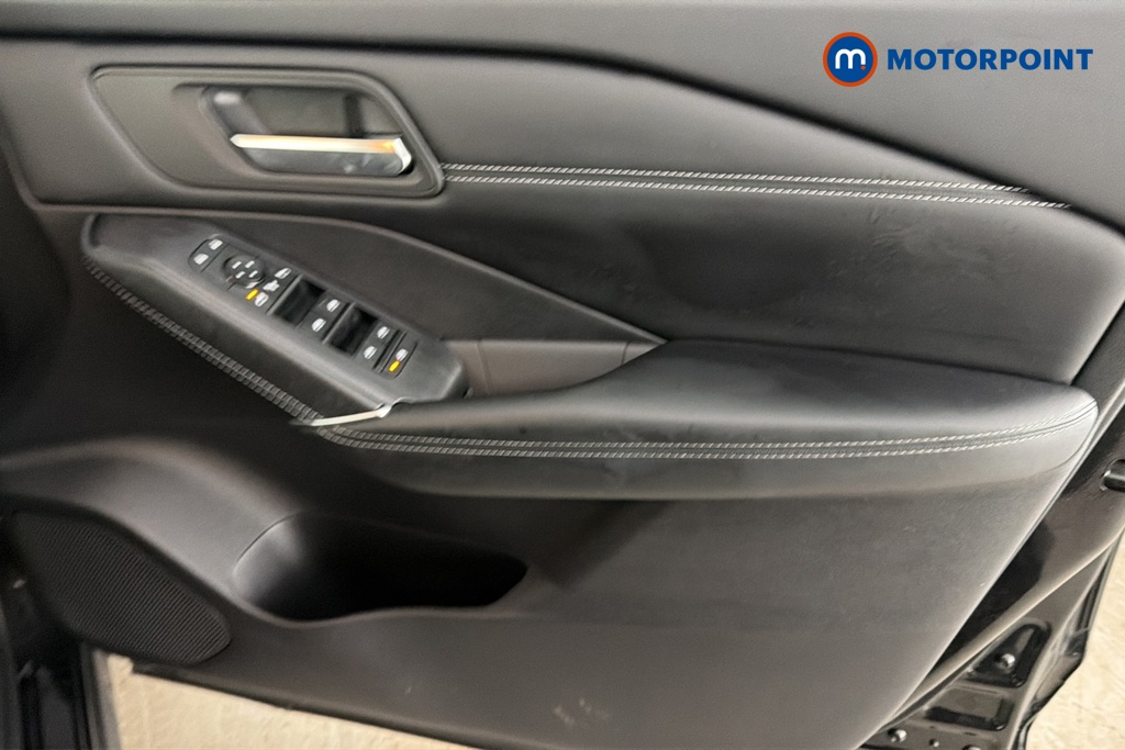 Nissan Qashqai N-Connecta Automatic Petrol SUV - Stock Number (1690219) - 18th supplementary image