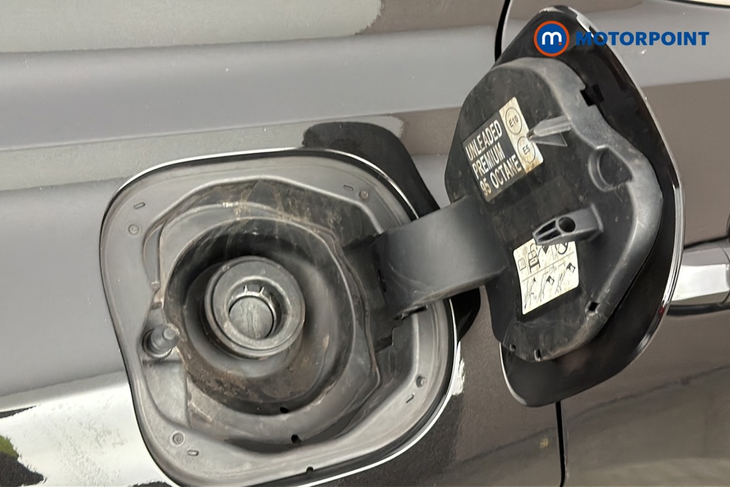 Nissan Qashqai N-Connecta Automatic Petrol SUV - Stock Number (1690219) - 41st supplementary image