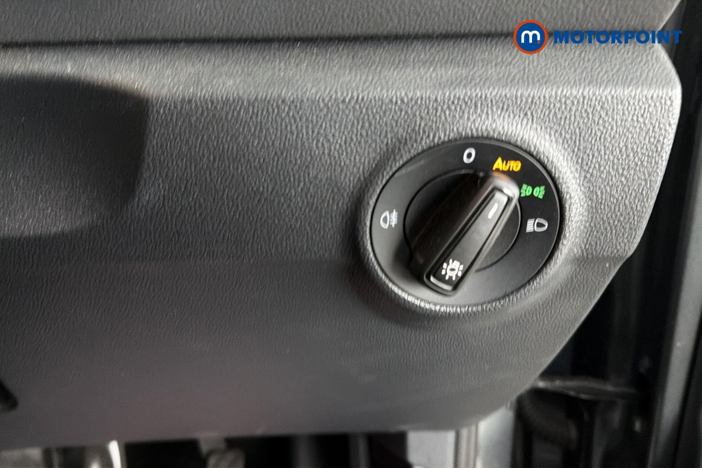 Volkswagen T-Roc Match Manual Petrol SUV - Stock Number (1691862) - 11th supplementary image