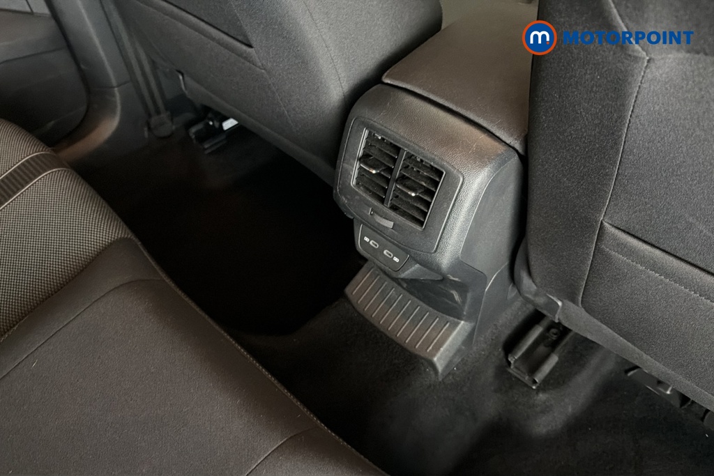 Volkswagen T-Roc Match Manual Petrol SUV - Stock Number (1691862) - 28th supplementary image
