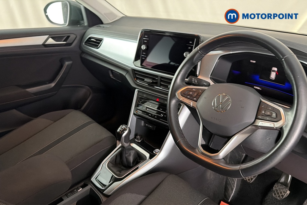 Volkswagen T-Roc Match Manual Petrol SUV - Stock Number (1691862) - 1st supplementary image