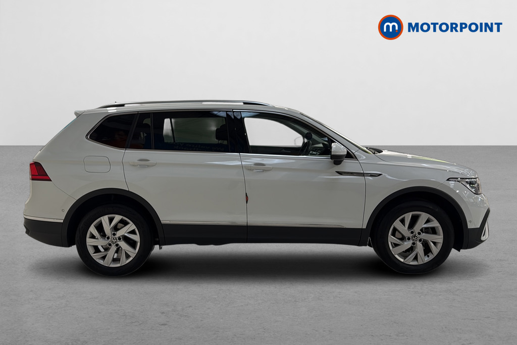 Volkswagen Tiguan Allspace Life Automatic Petrol SUV - Stock Number (1691868) - Passenger side