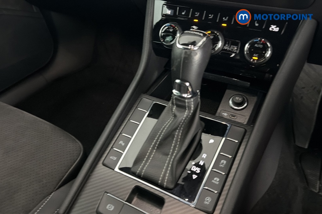 Skoda Superb Sport Line Plus Automatic Petrol Estate - Stock Number (1692108) - 15th supplementary image