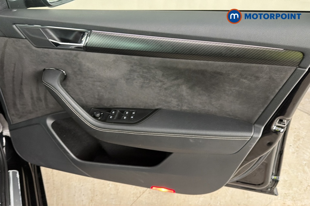 Skoda Superb Sport Line Plus Automatic Petrol Estate - Stock Number (1692108) - 18th supplementary image