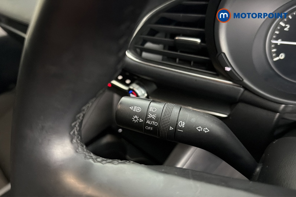 Mazda 3 Exclusive-Line Manual Petrol Hatchback - Stock Number (1677812) - 5th supplementary image