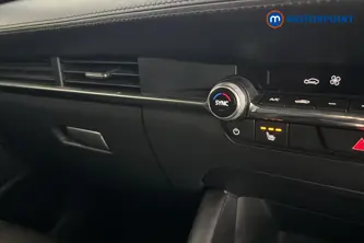Mazda 3 Exclusive-Line Manual Petrol Hatchback - Stock Number (1677812) - 14th supplementary image
