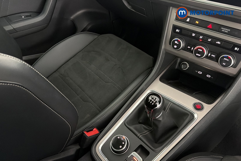 Seat Ateca Xperience Manual Petrol SUV - Stock Number (1681572) - 15th supplementary image