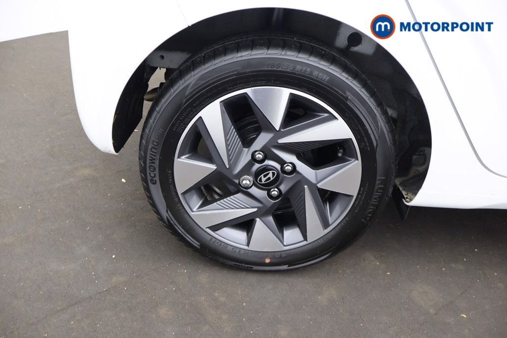 Hyundai I10 Advance Automatic Petrol Hatchback - Stock Number (1682178) - 23rd supplementary image