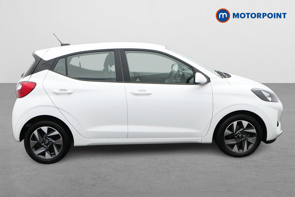 Hyundai I10 Advance Automatic Petrol Hatchback - Stock Number (1682178) - Drivers side