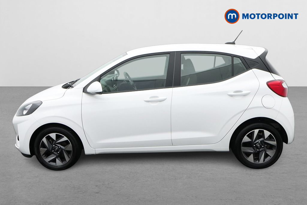 Hyundai I10 Advance Automatic Petrol Hatchback - Stock Number (1682178) - Passenger side