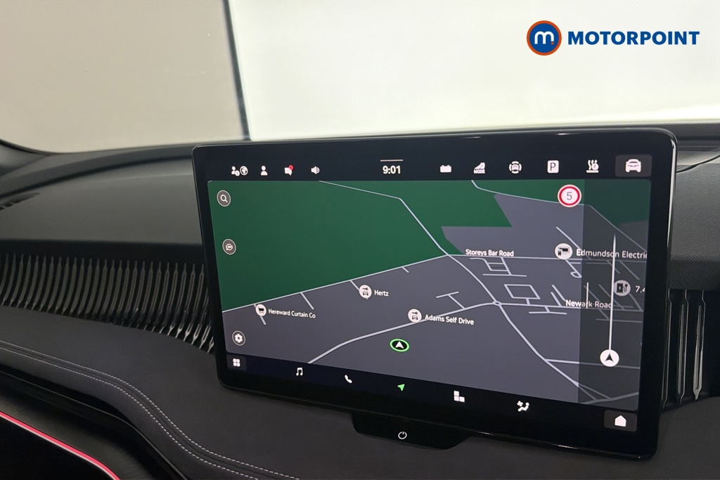 Skoda Superb Sportline Automatic Petrol Plug-In Hybrid Estate - Stock Number (1683631) - 9th supplementary image