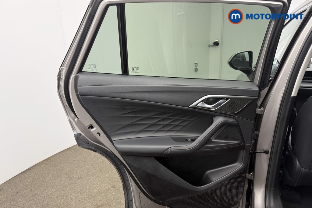 Mg Motor Uk HS Trophy Automatic Petrol-Electric Hybrid SUV - Stock Number (1686694) - 17th supplementary image