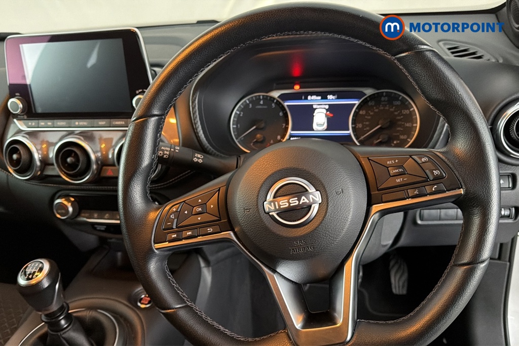 Nissan Juke N-Connecta Manual Petrol SUV - Stock Number (1686780) - 2nd supplementary image
