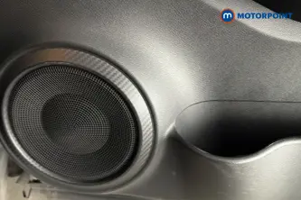 Nissan Juke N-Connecta Manual Petrol SUV - Stock Number (1686780) - 21st supplementary image