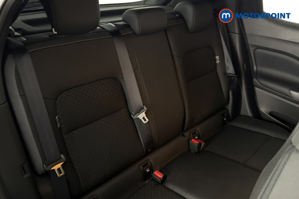 Nissan Juke N-Connecta Manual Petrol SUV - Stock Number (1686780) - 25th supplementary image