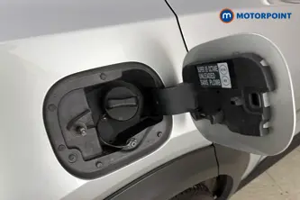 Nissan Juke N-Connecta Manual Petrol SUV - Stock Number (1686780) - 41st supplementary image
