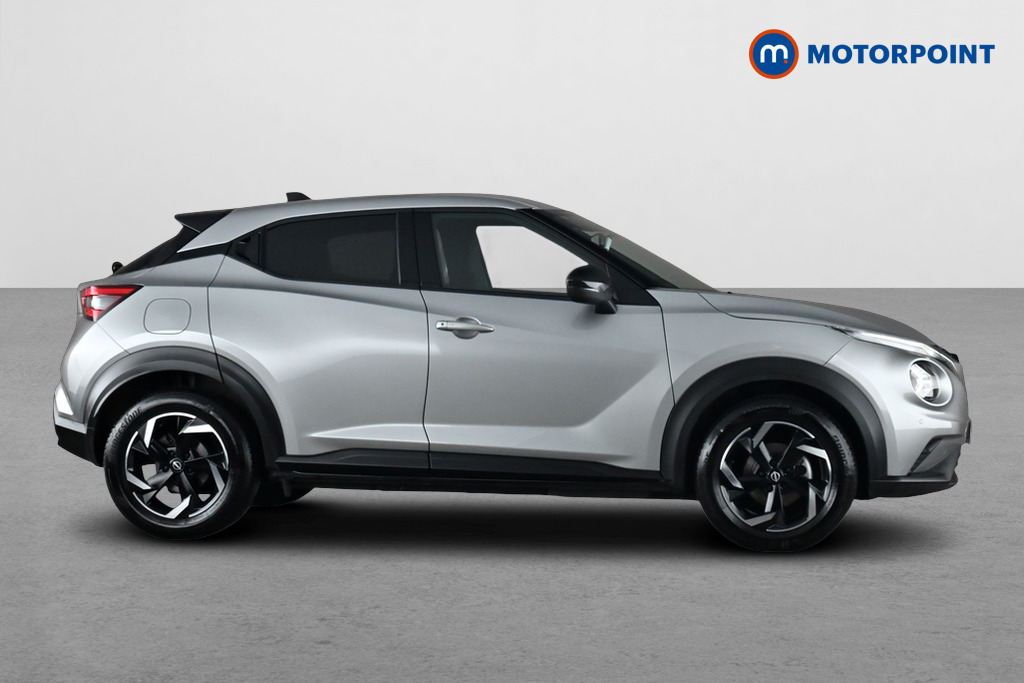 Nissan Juke N-Connecta Manual Petrol SUV - Stock Number (1686780) - Passenger side