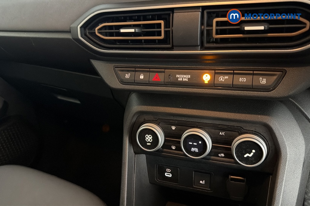 Dacia Sandero Stepway Extreme Manual Petrol Hatchback - Stock Number (1686967) - 12th supplementary image
