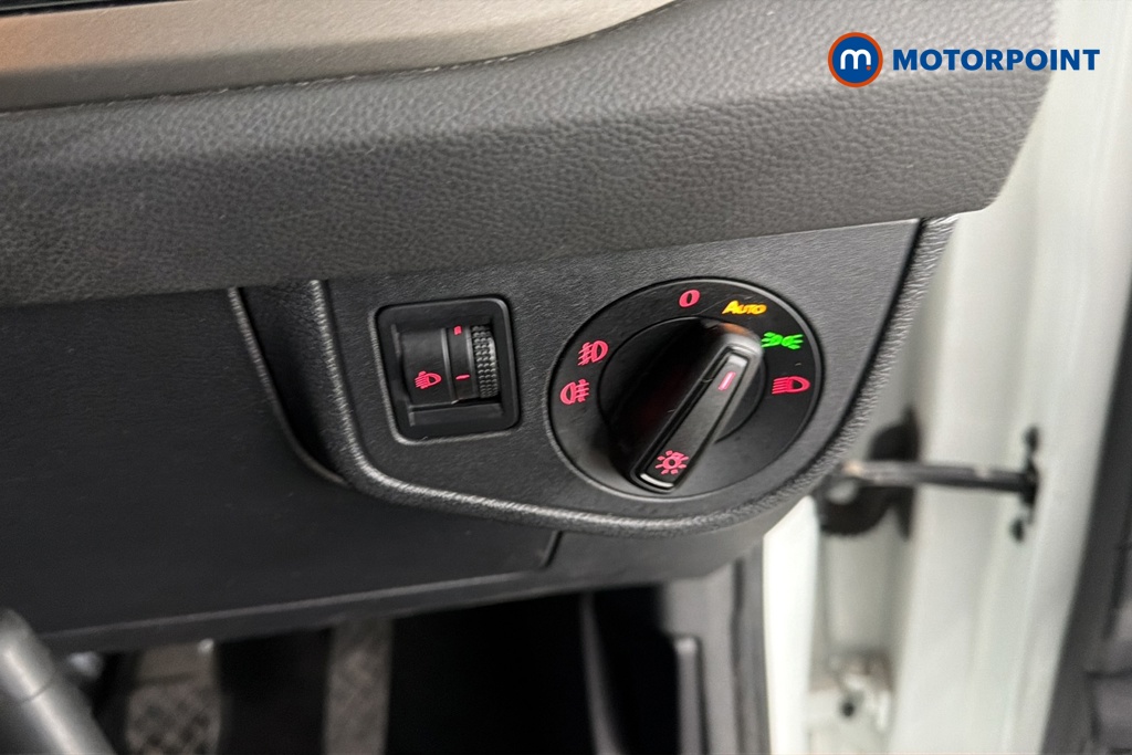 Volkswagen Polo Match Manual Petrol Hatchback - Stock Number (1687868) - 11th supplementary image