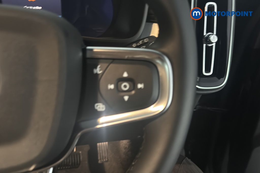 Volvo Xc40 Plus Black Edition Automatic Petrol SUV - Stock Number (1687965) - 3rd supplementary image