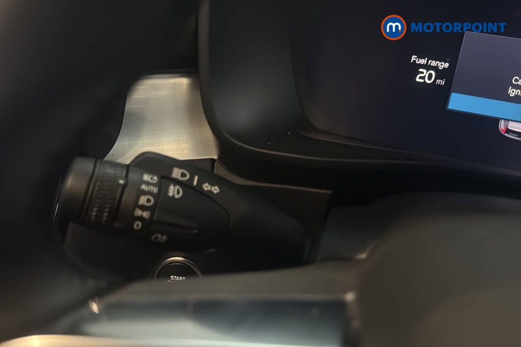 Volvo Xc40 Plus Black Edition Automatic Petrol SUV - Stock Number (1687965) - 7th supplementary image