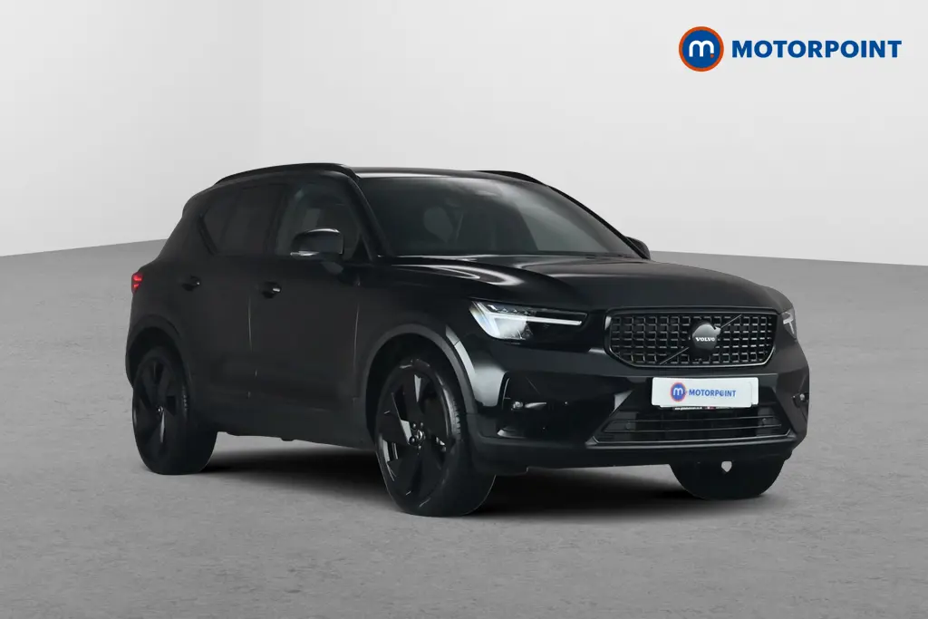 2025 Volvo XC40