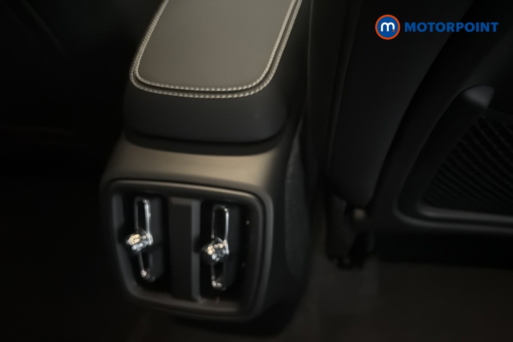 Volvo Xc40 Plus Black Edition Automatic Petrol SUV - Stock Number (1687965) - 28th supplementary image