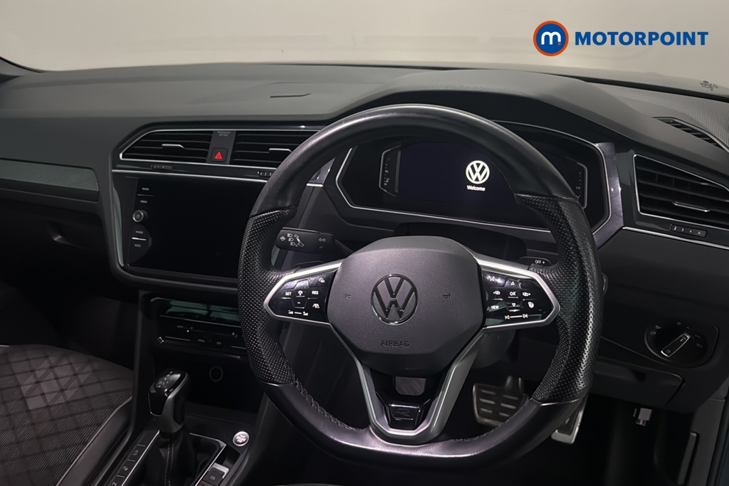 Volkswagen Tiguan R-Line Automatic Petrol SUV - Stock Number (1688035) - 2nd supplementary image