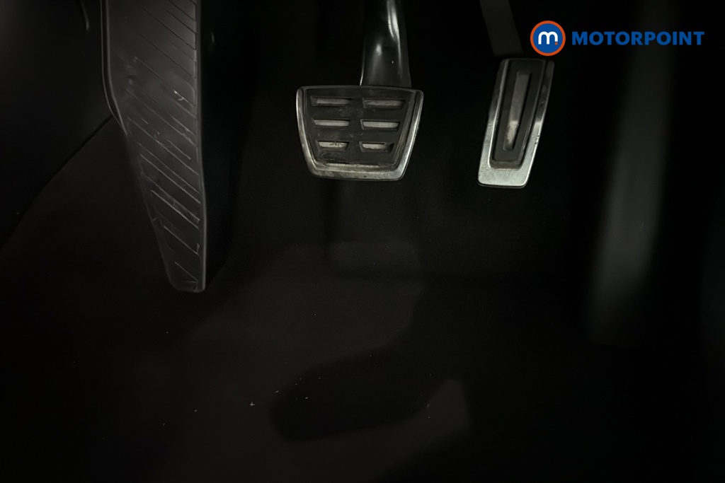 Volkswagen Tiguan R-Line Automatic Petrol SUV - Stock Number (1688035) - 24th supplementary image
