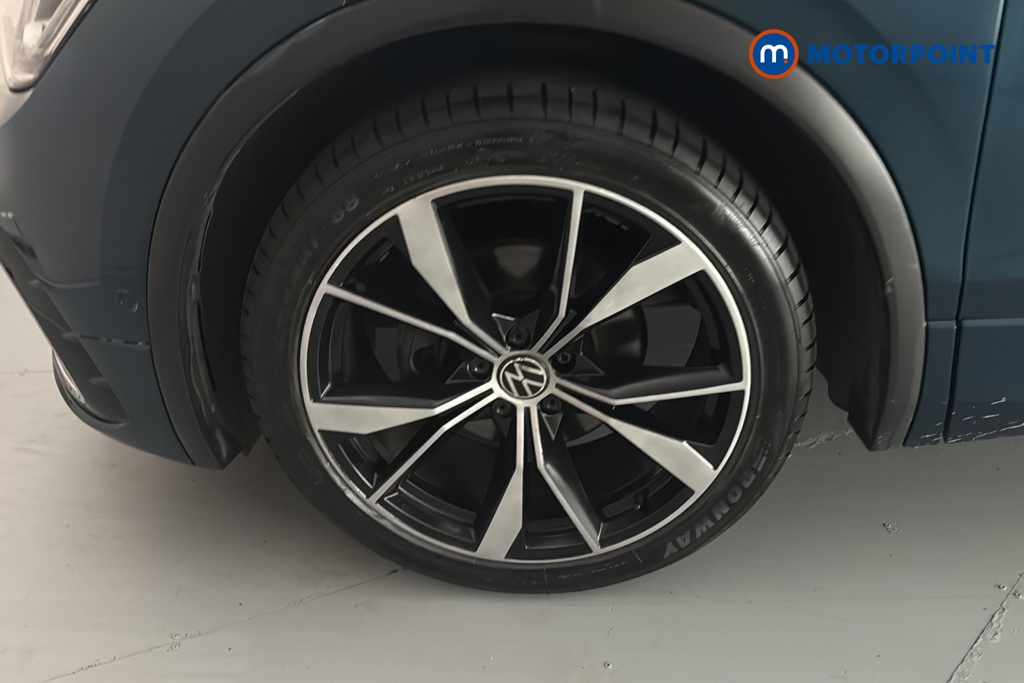 Volkswagen Tiguan R-Line Automatic Petrol SUV - Stock Number (1688035) - 44th supplementary image