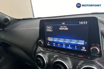 Nissan Juke N-Connecta Manual Petrol SUV - Stock Number (1688224) - 8th supplementary image