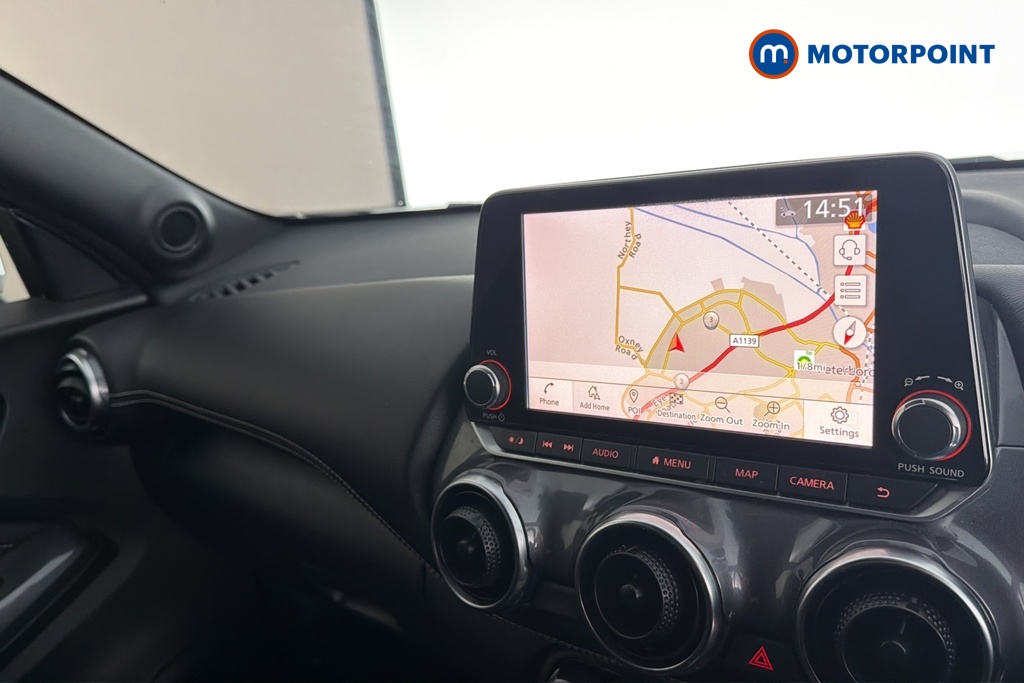 Nissan Juke N-Connecta Manual Petrol SUV - Stock Number (1688224) - 9th supplementary image