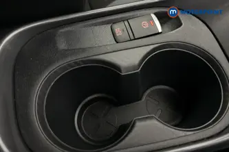 Nissan Juke N-Connecta Manual Petrol SUV - Stock Number (1688224) - 16th supplementary image