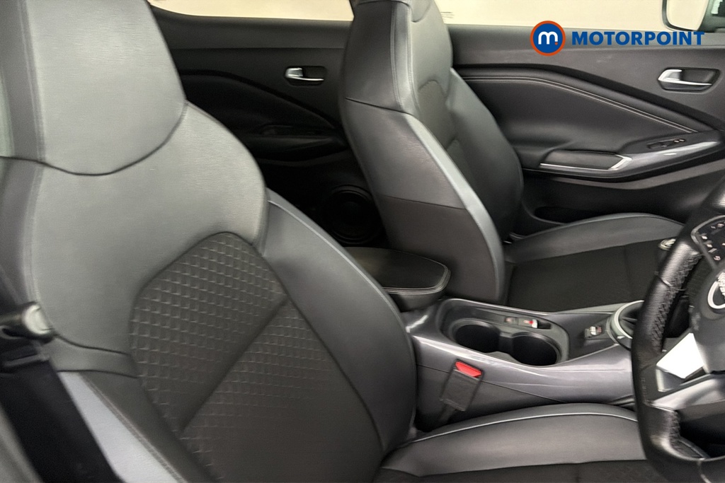 Nissan Juke N-Connecta Manual Petrol SUV - Stock Number (1688224) - 22nd supplementary image