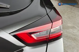 Nissan Juke N-Connecta Manual Petrol SUV - Stock Number (1688224) - 36th supplementary image