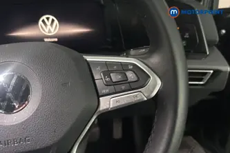 Volkswagen Golf Style Manual Petrol Hatchback - Stock Number (1688865) - 3rd supplementary image