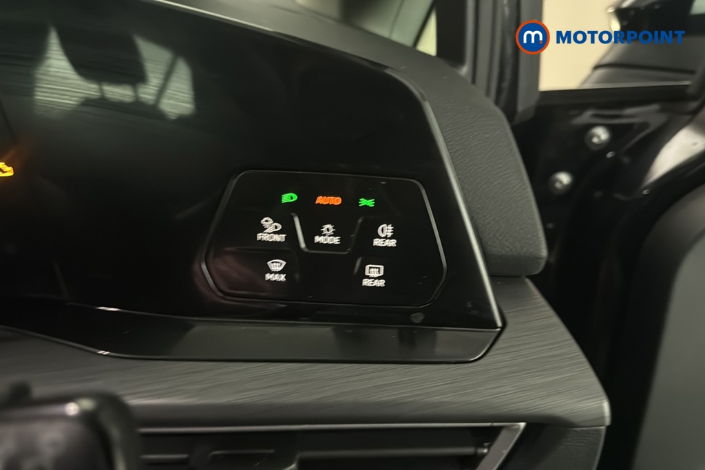 Volkswagen Golf Style Manual Petrol Hatchback - Stock Number (1688865) - 11th supplementary image