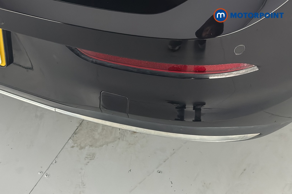Volkswagen Golf Style Manual Petrol Hatchback - Stock Number (1688865) - 39th supplementary image
