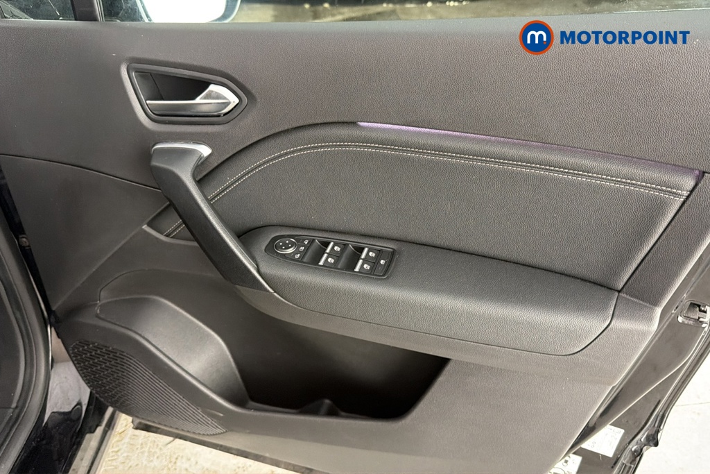 Renault Captur Techno Manual Petrol SUV - Stock Number (1689827) - 18th supplementary image