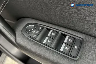 Renault Captur Techno Manual Petrol SUV - Stock Number (1689827) - 19th supplementary image