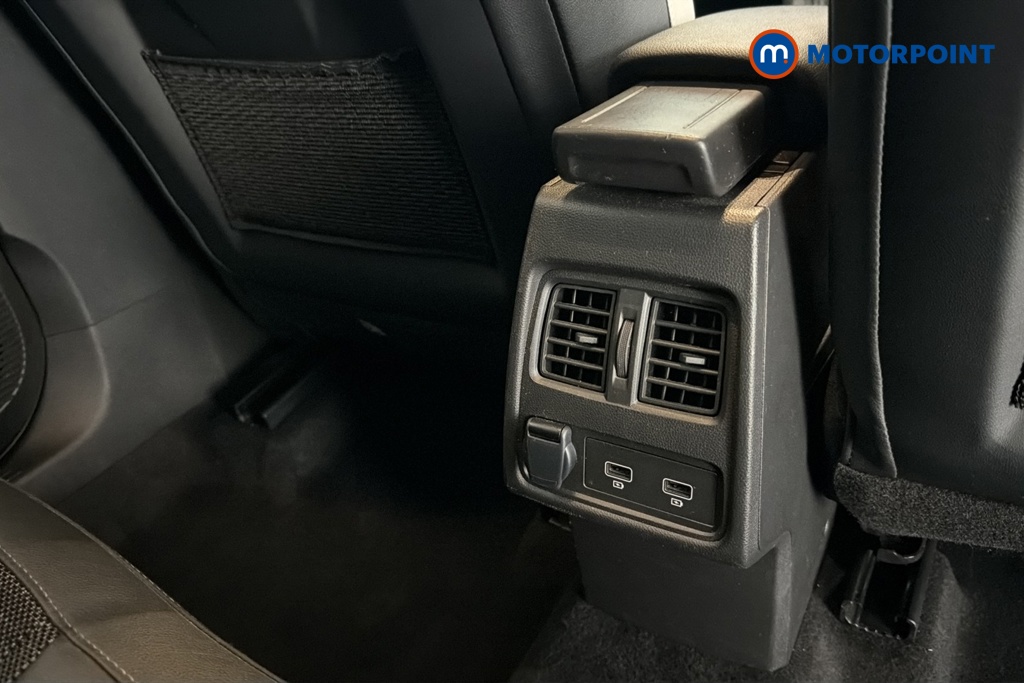 Renault Captur Techno Manual Petrol SUV - Stock Number (1689827) - 28th supplementary image