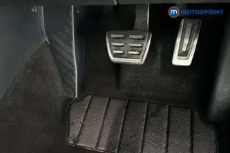 Volkswagen Tiguan R-Line Automatic Petrol Plug-In Hybrid SUV - Stock Number (1689985) - 24th supplementary image