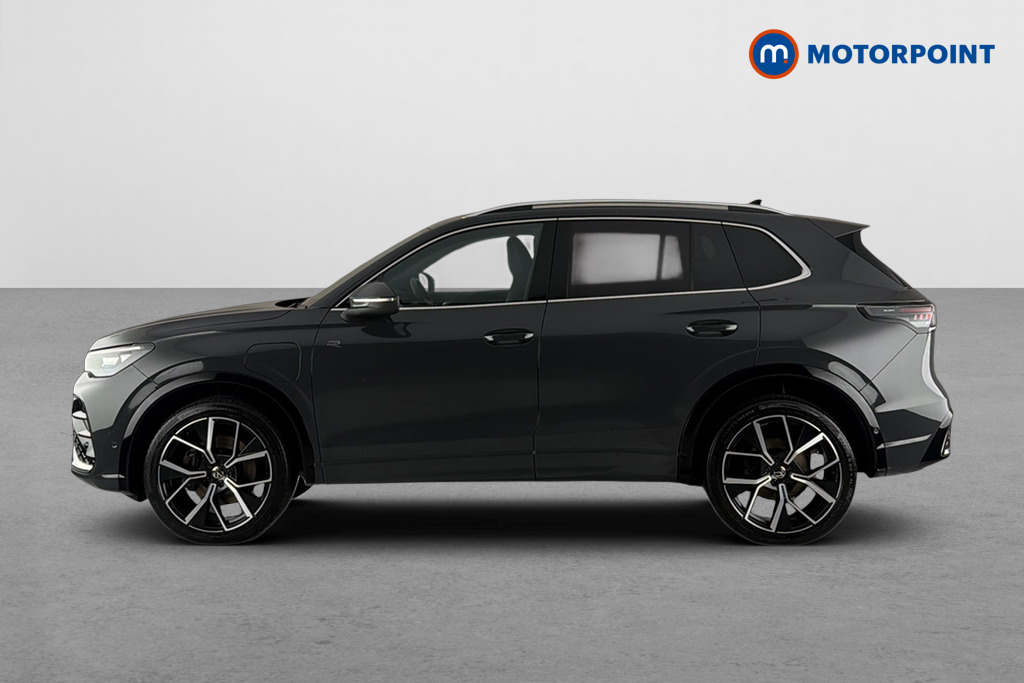 Volkswagen Tiguan R-Line Automatic Petrol Plug-In Hybrid SUV - Stock Number (1689985) - Drivers side