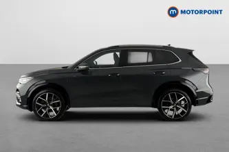 Volkswagen Tiguan R-Line Automatic Petrol Plug-In Hybrid SUV - Stock Number (1689985) - Drivers side