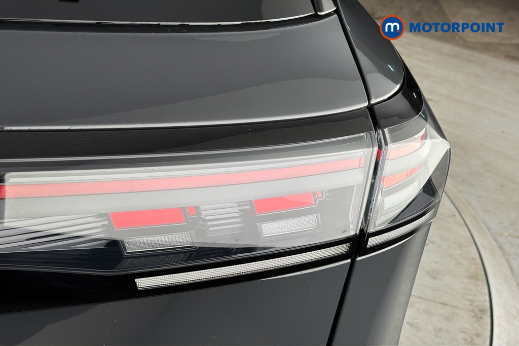 Volkswagen Tiguan R-Line Automatic Petrol Plug-In Hybrid SUV - Stock Number (1689985) - 36th supplementary image