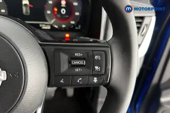 Nissan Qashqai N-Connecta Automatic Petrol-Electric Hybrid SUV - Stock Number (1690237) - 3rd supplementary image
