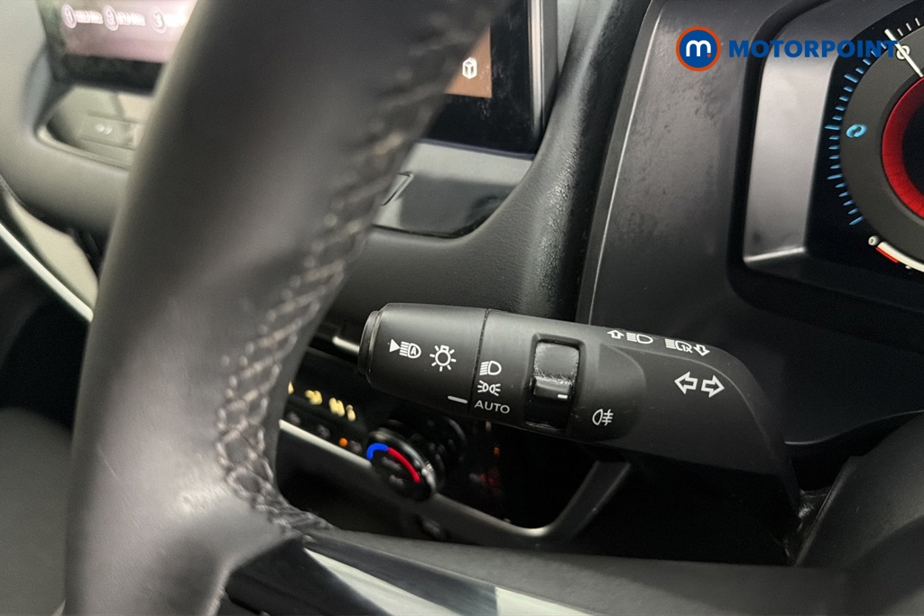 Nissan Qashqai N-Connecta Automatic Petrol-Electric Hybrid SUV - Stock Number (1690237) - 5th supplementary image