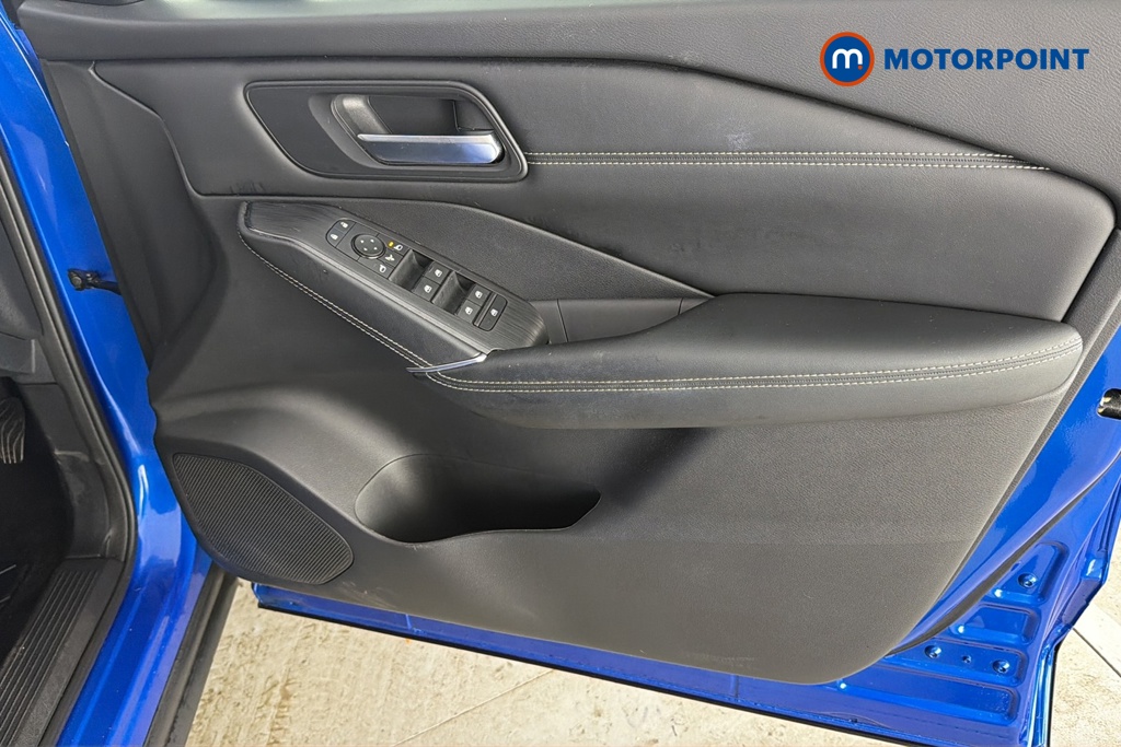 Nissan Qashqai N-Connecta Automatic Petrol-Electric Hybrid SUV - Stock Number (1690237) - 18th supplementary image