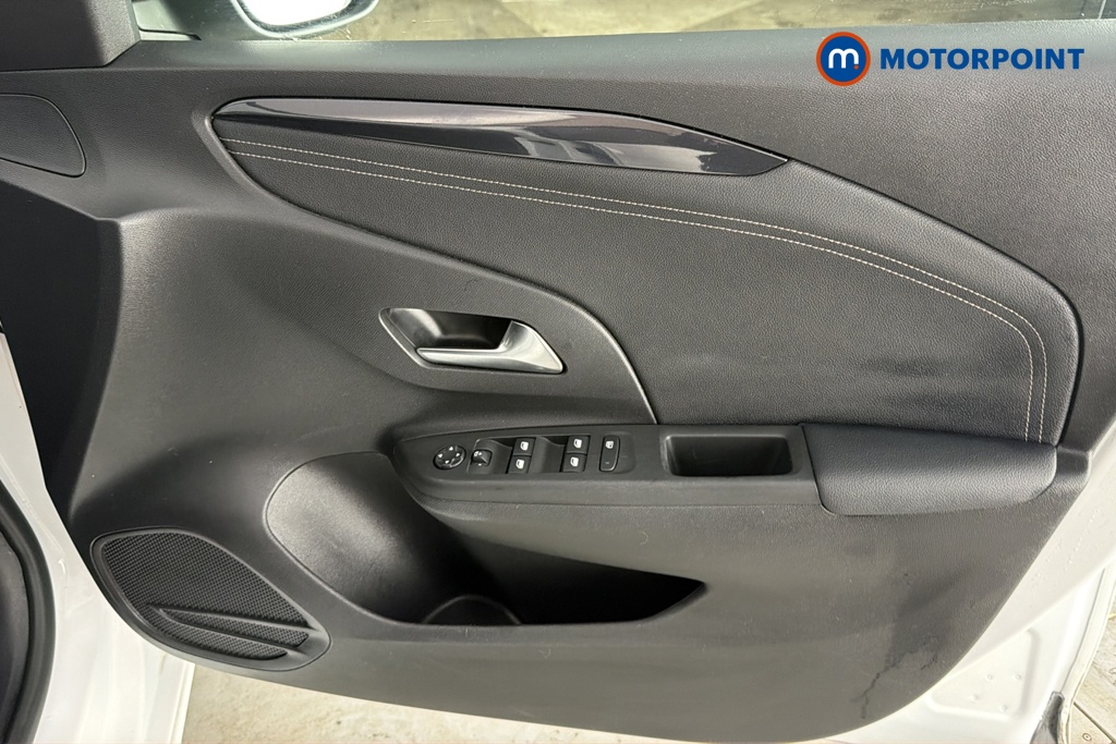 Vauxhall Corsa Elite Edition Manual Petrol Hatchback - Stock Number (1690825) - 18th supplementary image
