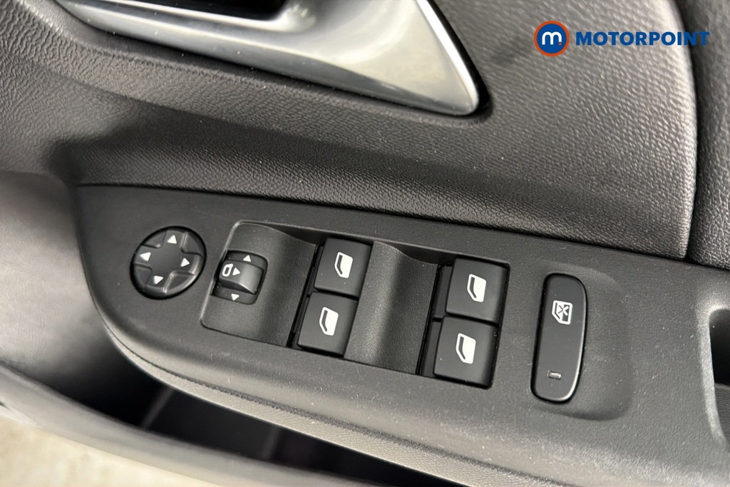 Vauxhall Corsa Elite Edition Manual Petrol Hatchback - Stock Number (1690825) - 19th supplementary image